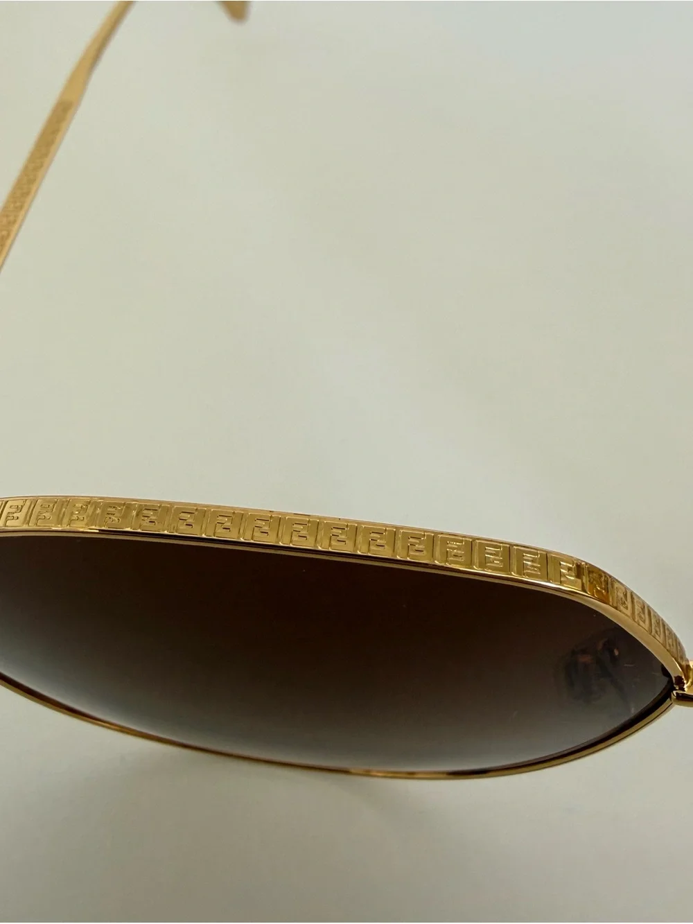 NEW!!! Fendi metal women sunglasses FE40059U 30P Authentic